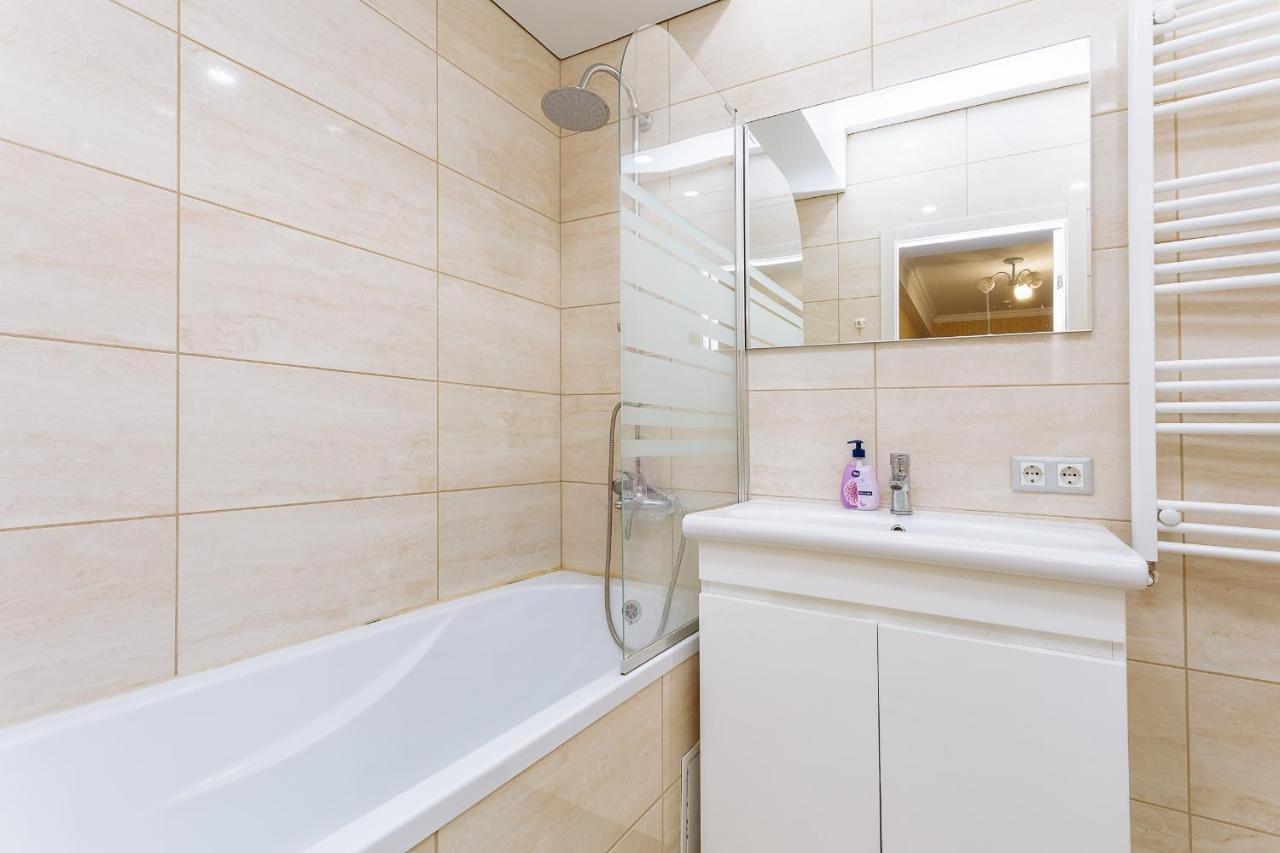 Apartament Confortabil In Centrul Orasului! Chişinău Eksteriør billede